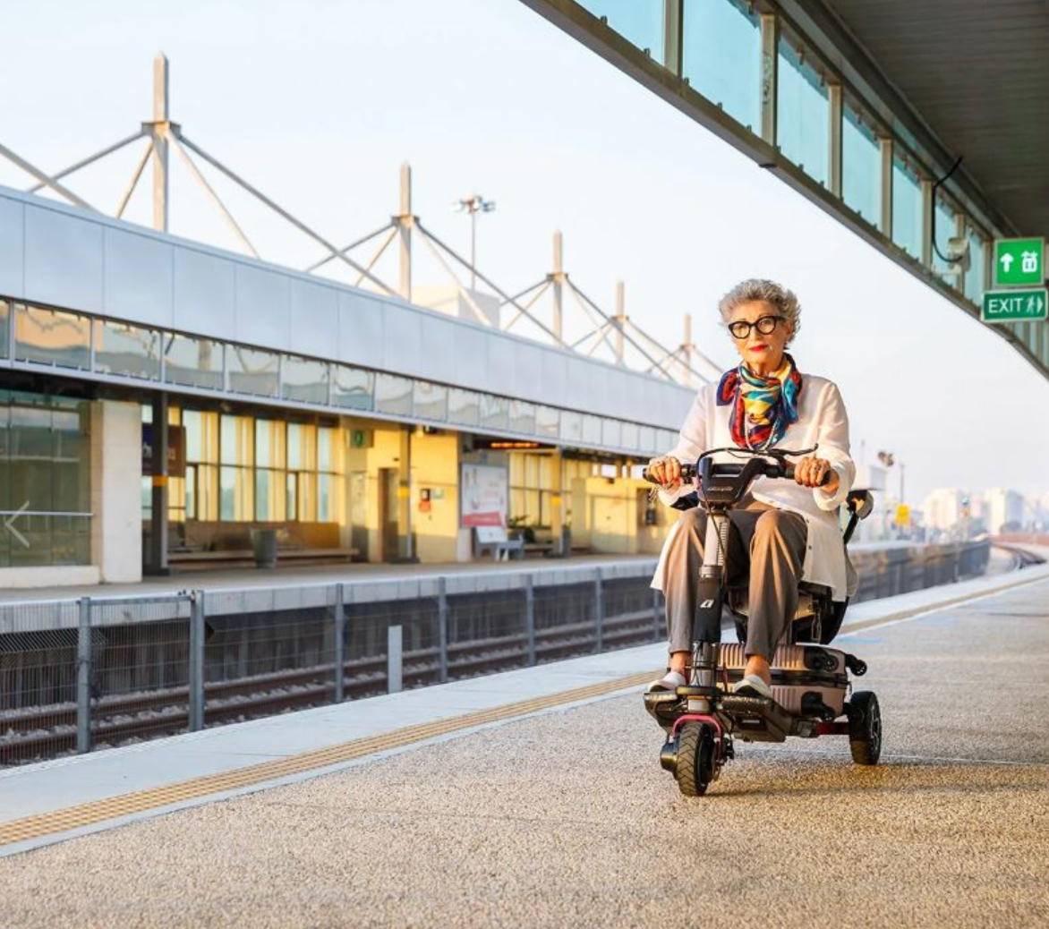 The Atto Travel Scooter: A Mobility Scooter That Comes Along for the Whole Day